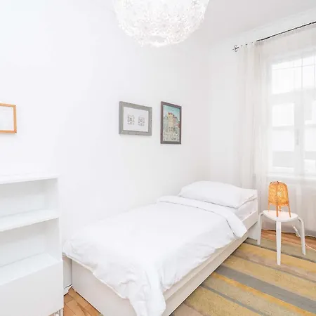 Apartmán Old Town Serenity & Historic Charm Bratislava