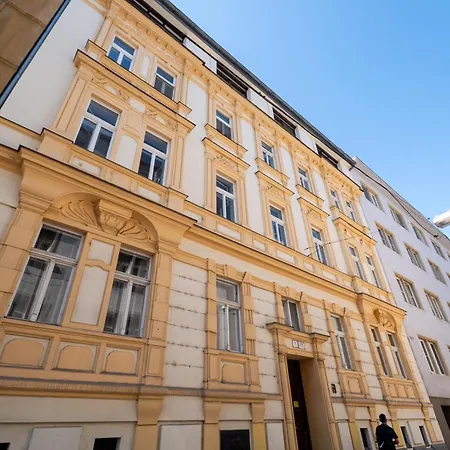 Old Town Serenity & Historic Charm Pressburg