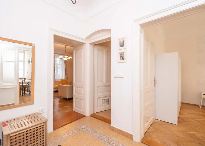 Old Town Serenity & Historic Charm Apartament *