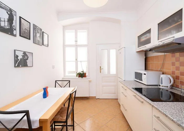 Old Town Serenity & Historic Charm *