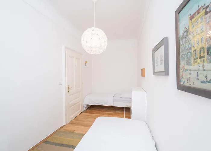 Old Town Serenity & Historic Charm Apartament Bratysława